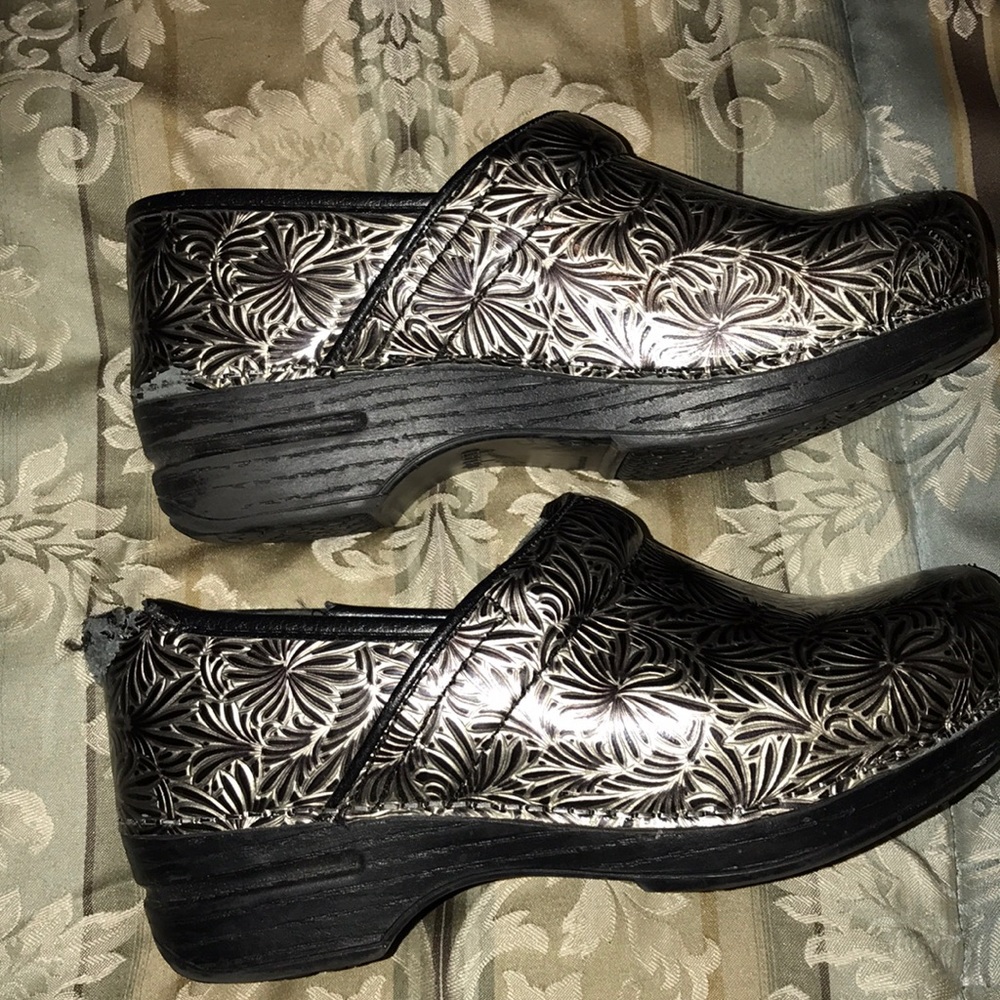 Dansko XP Clogs - Picture 2 of 6